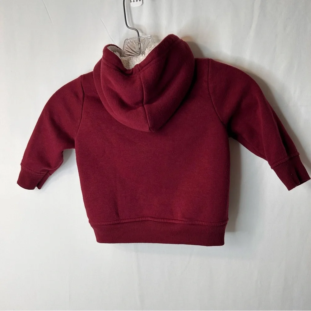 Old Navy Kids Burgundy Baby  Bear Graphic Hoodie Warmth Size 12-18 Months
